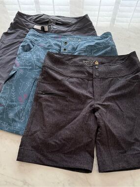 Mountain Bike short lot: 1 velocio size M and 2 Shredly size 8